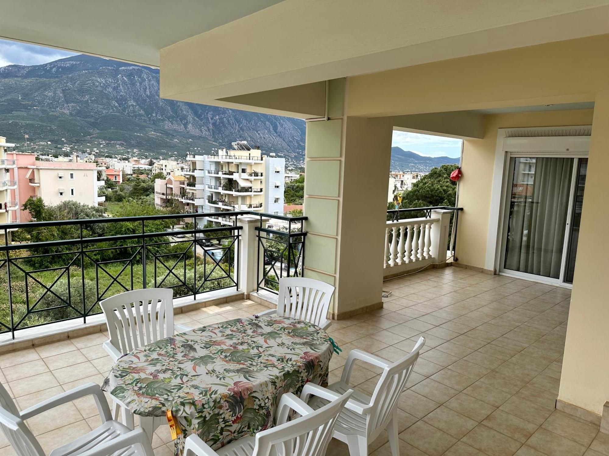 Beautiful Apartment Near The Beach Kalamata Exterior foto